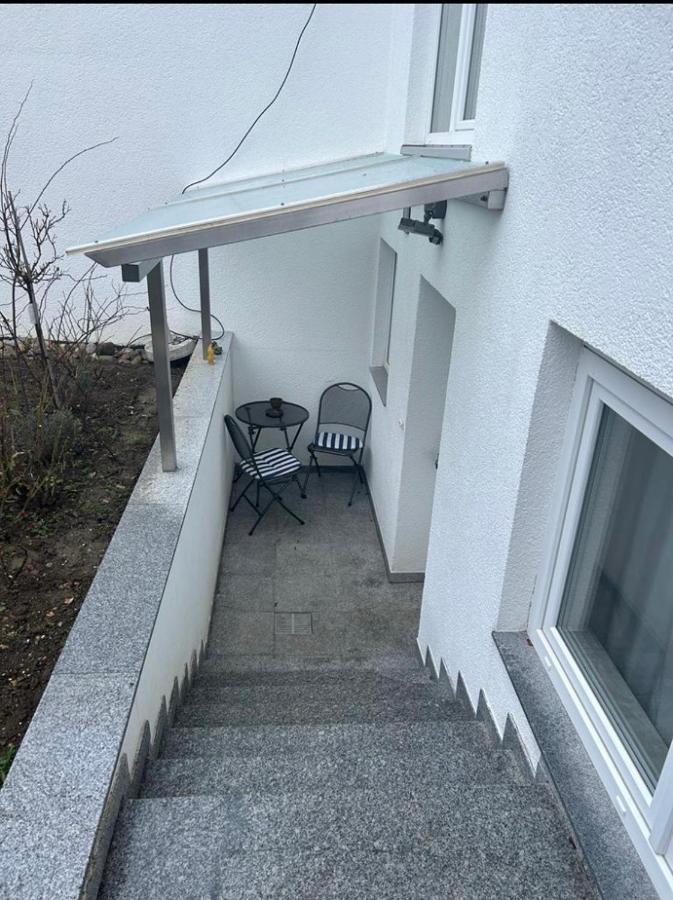 Apartment Ρόιτλινγκεν Εξωτερικό φωτογραφία