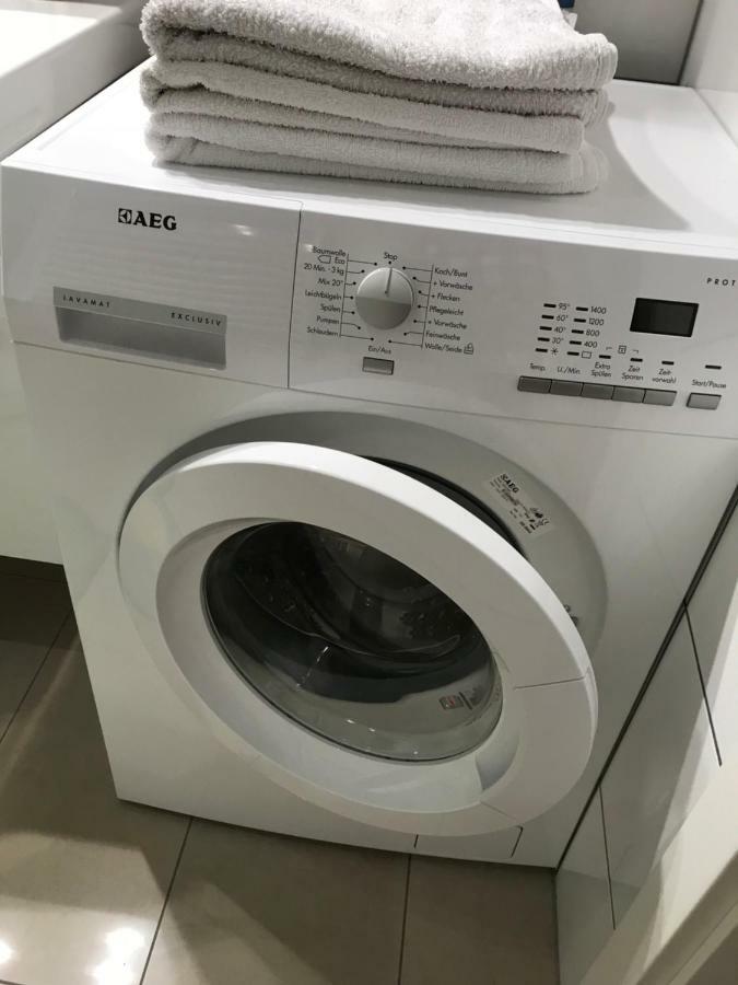Apartment Ρόιτλινγκεν Εξωτερικό φωτογραφία